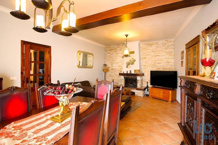 Moradia T4 para Venda em Borba (São Bartolomeu) Foto 13