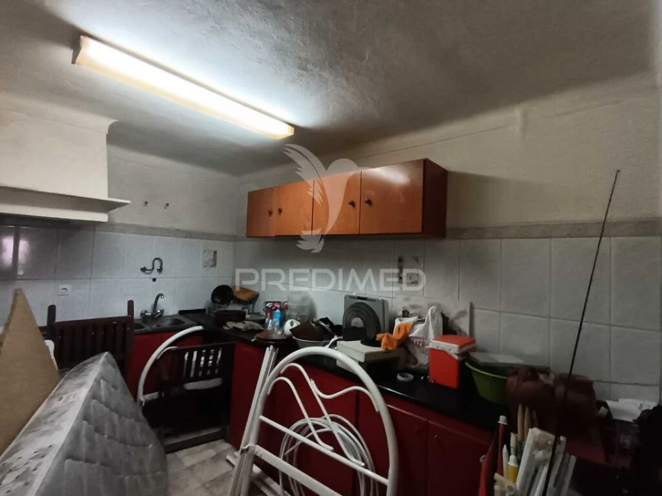 Moradia T3 para Venda em Assunção, Ajuda, Salvador e Santo Ildefonso Foto 2