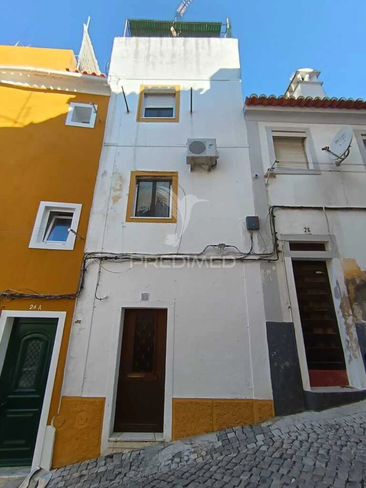 Moradia T3 para Venda em Assunção, Ajuda, Salvador e Santo Ildefonso Foto 1