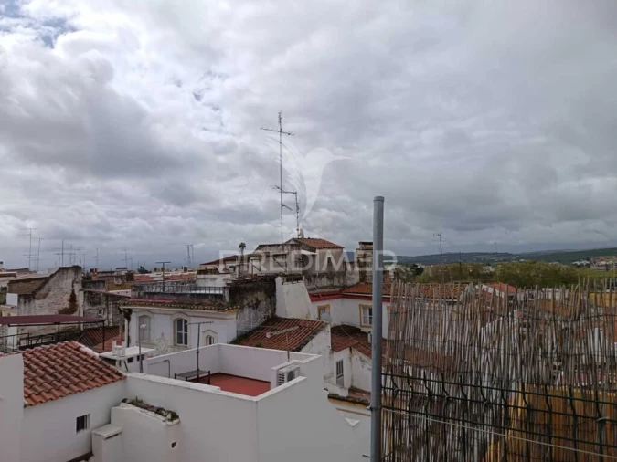 Moradia T3 para Venda em Assunção, Ajuda, Salvador e Santo Ildefonso Foto 16