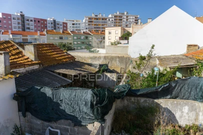 Terreno para Venda em Setubal (São Sebastião)