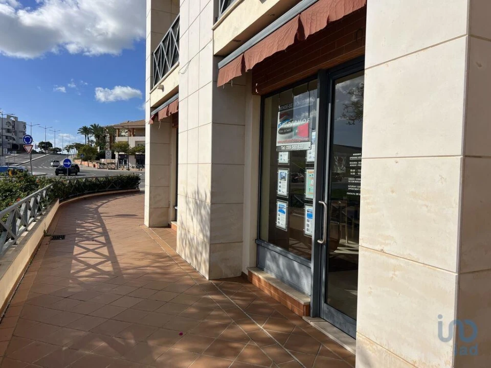 Loja para Venda em Albufeira e Olhos de Água Foto 1