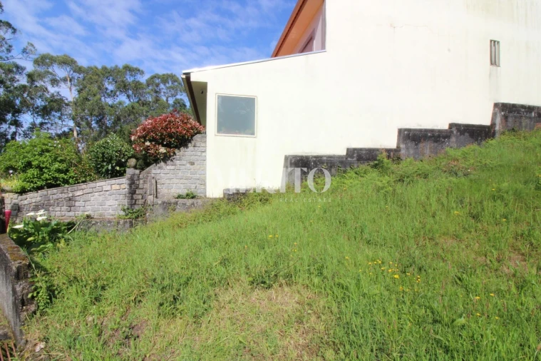 Terreno para Venda em Aldreu Foto 6