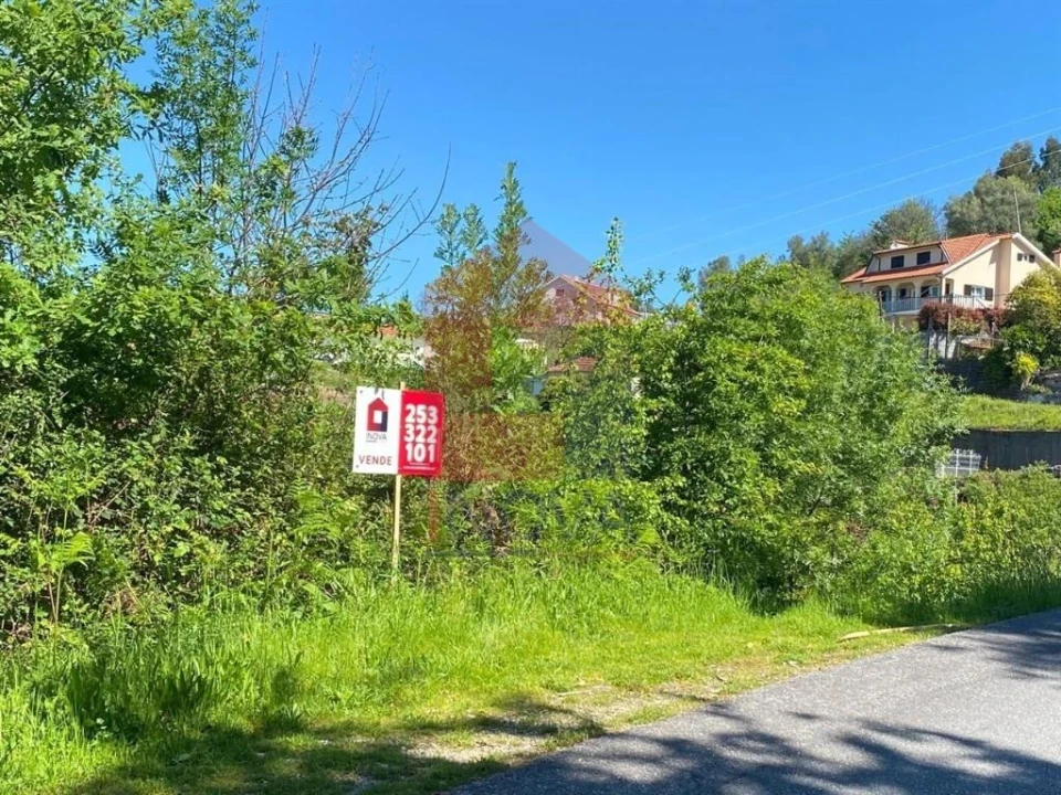 Terreno para Venda em Sande, Vilarinho, Barros e Gomide Foto 3