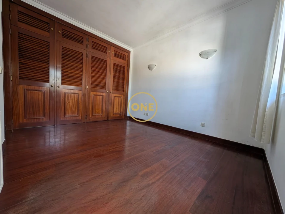 Moradia T3 para Venda em Cascais e Estoril Foto 16