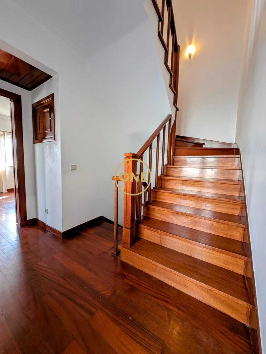 Moradia T3 para Venda em Cascais e Estoril Foto 11