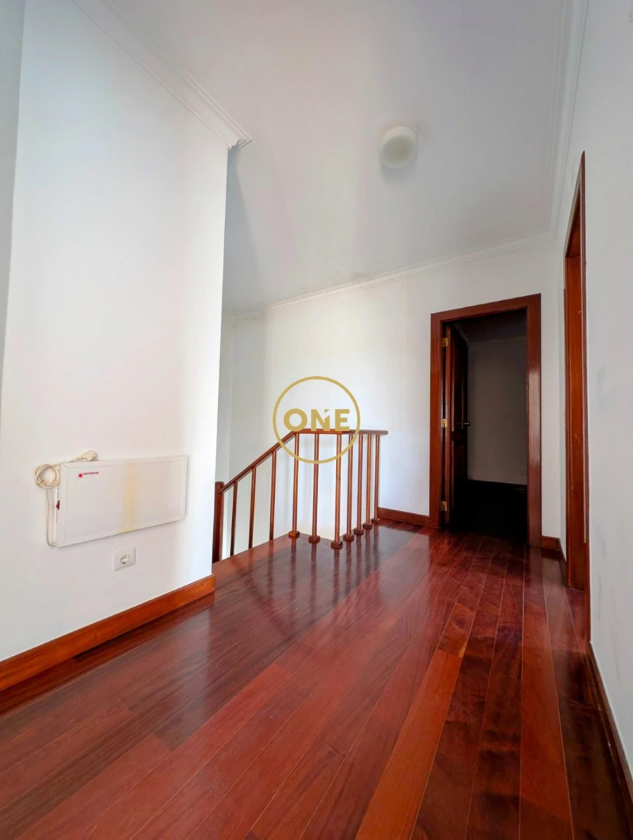 Moradia T3 para Venda em Cascais e Estoril Foto 12