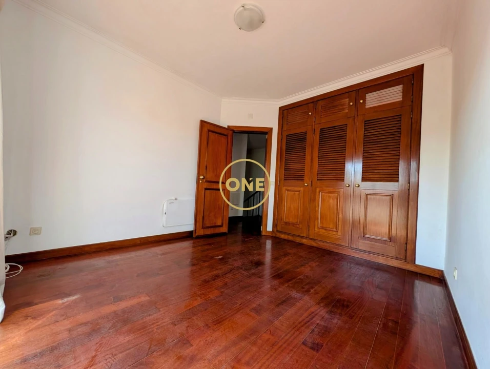 Moradia T3 para Venda em Cascais e Estoril Foto 13