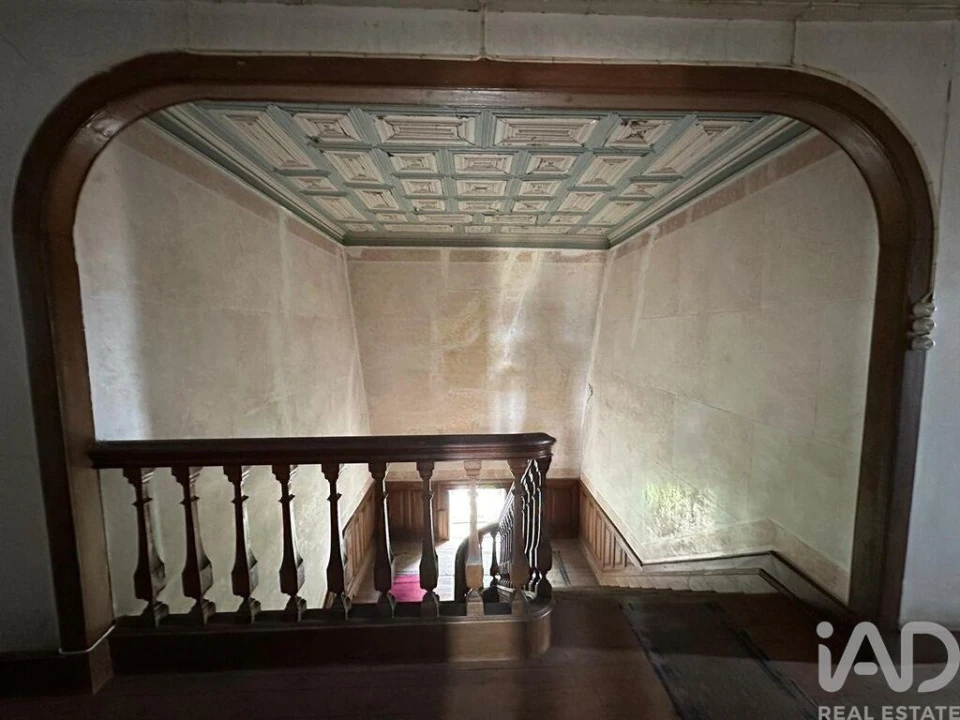 Moradia T19 para Venda em Tortosendo Foto 23