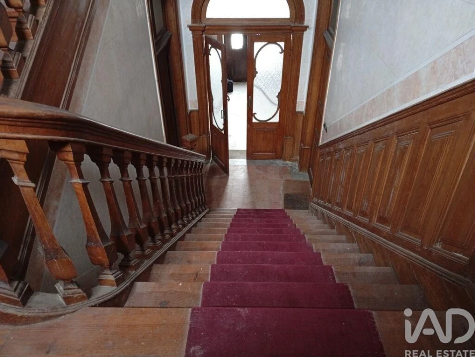 Moradia T19 para Venda em Tortosendo Foto 19