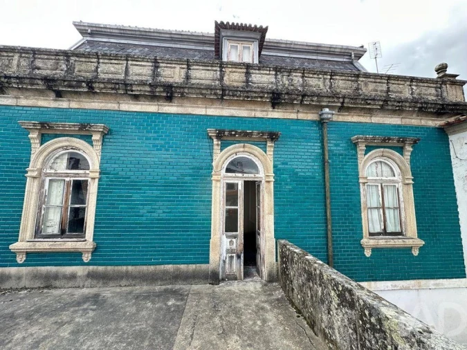 Moradia T19 para Venda em Tortosendo Foto 26