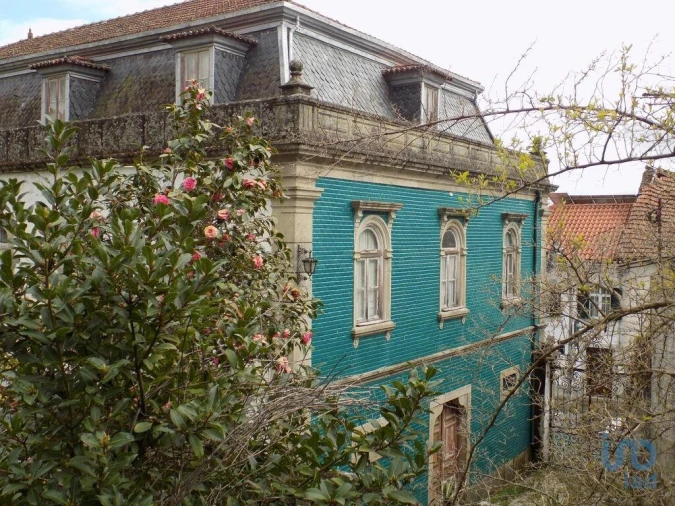 Moradia T19 para Venda em Tortosendo Foto 1