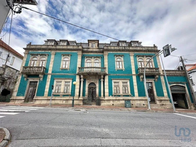 Moradia T19 para Venda em Tortosendo Foto 2