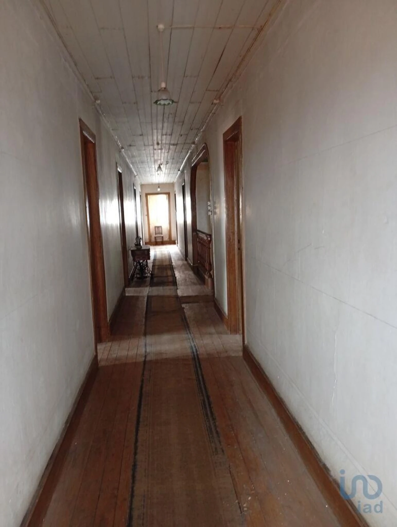 Moradia T19 para Venda em Tortosendo Foto 11