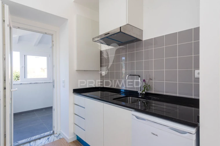 Moradia T2 para Venda em Olho Marinho Foto 16