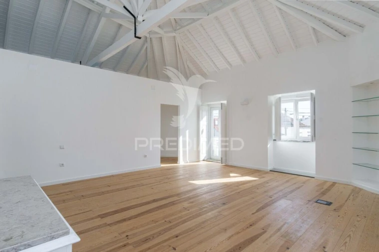 Moradia T2 para Venda em Olho Marinho Foto 11