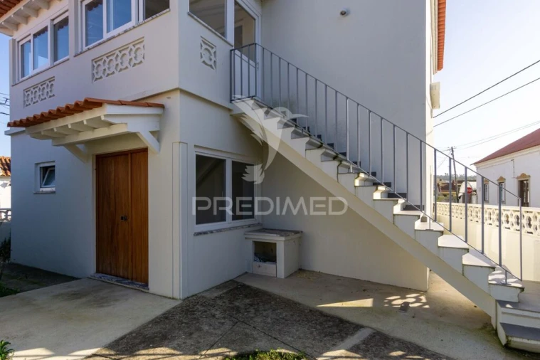 Moradia T2 para Venda em Olho Marinho Foto 20