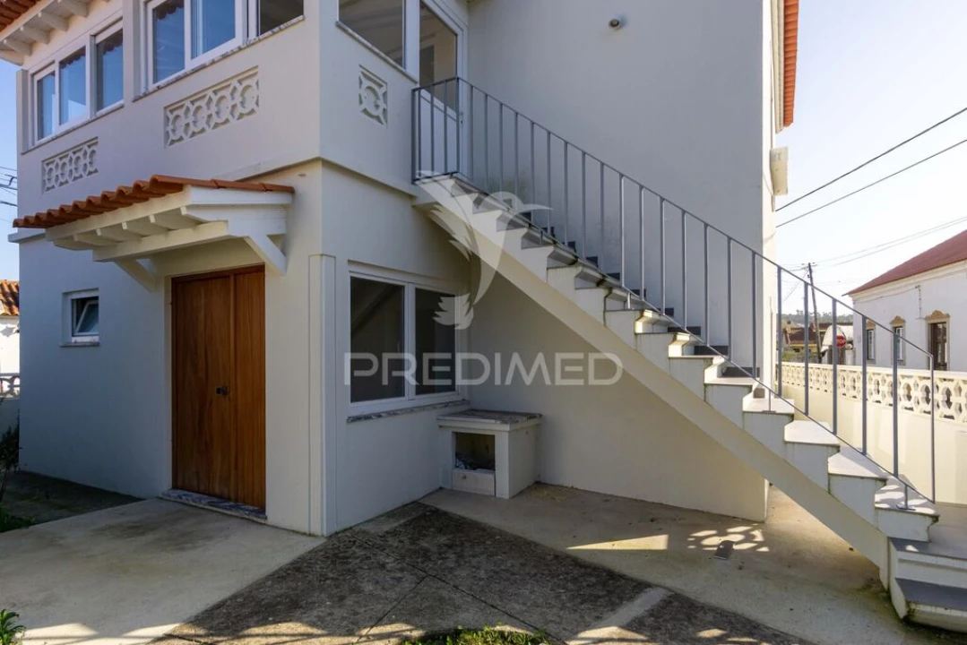 Moradia T2 para Venda em Olho Marinho Foto 20