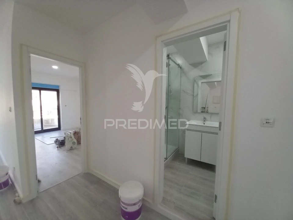 Apartamento T3 para Venda em Costa da Caparica Foto 11