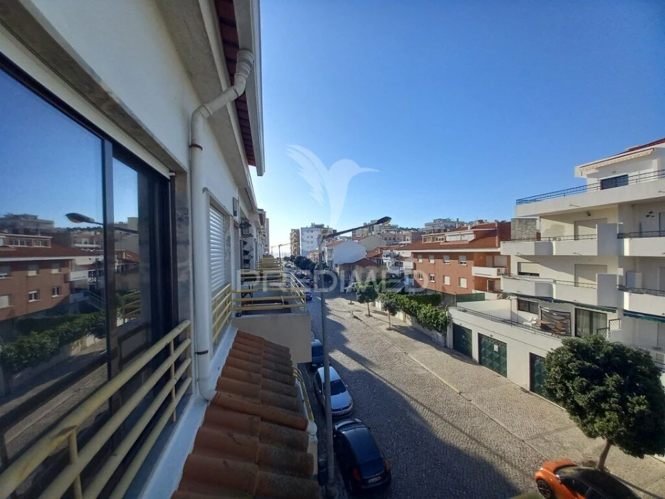 Apartamento T3 para Venda em Costa da Caparica Foto 8
