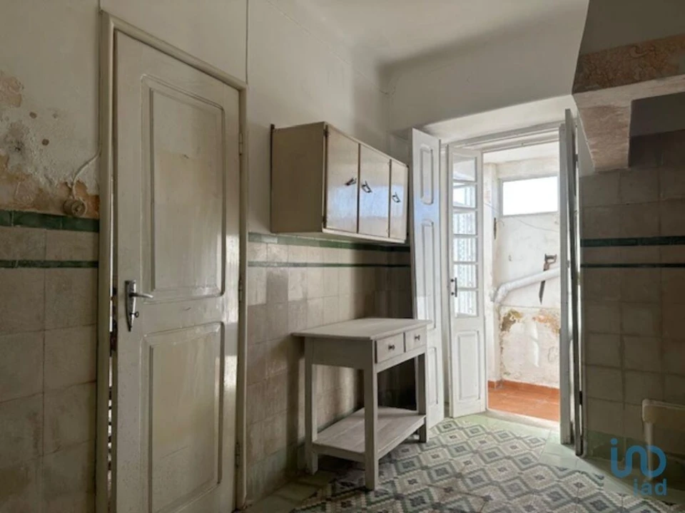 Moradia T3 para Venda em Abiul Foto 10