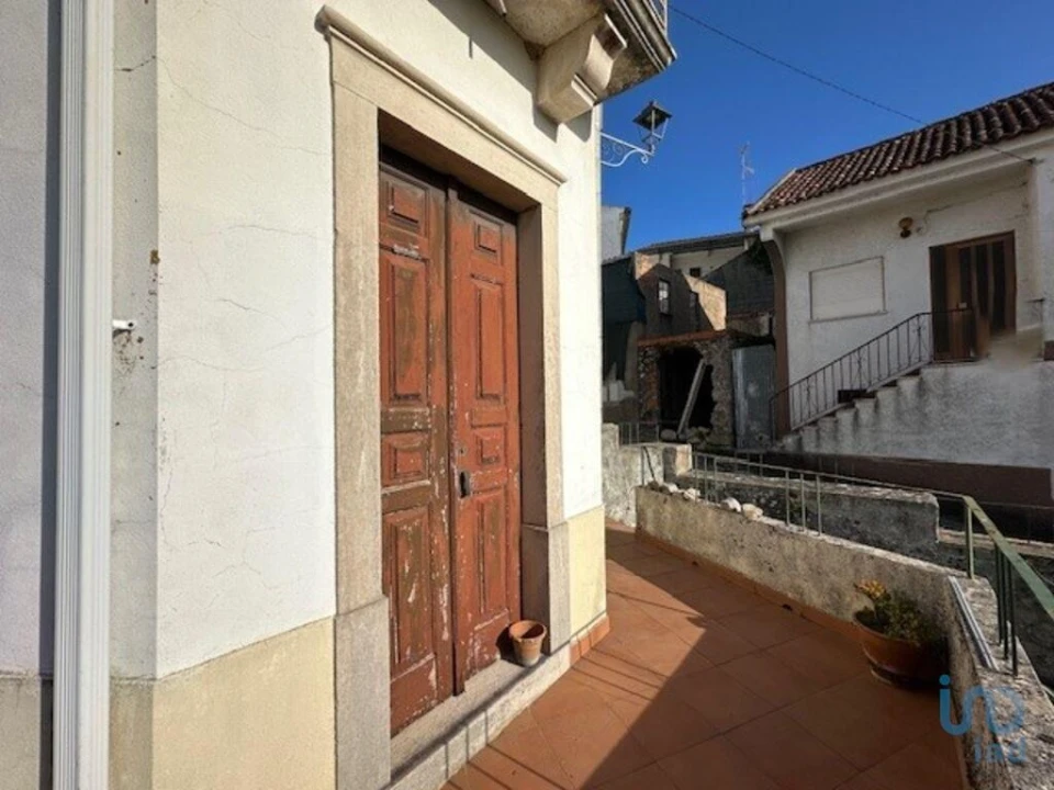 Moradia T3 para Venda em Abiul Foto 13