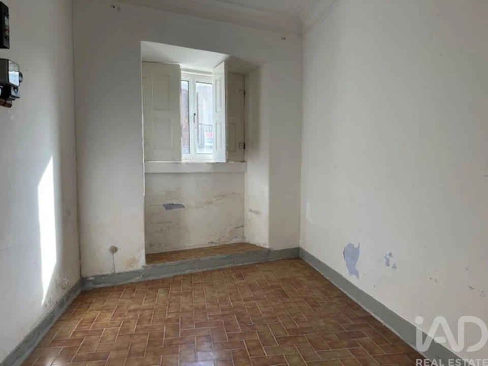 Moradia T3 para Venda em Abiul Foto 15