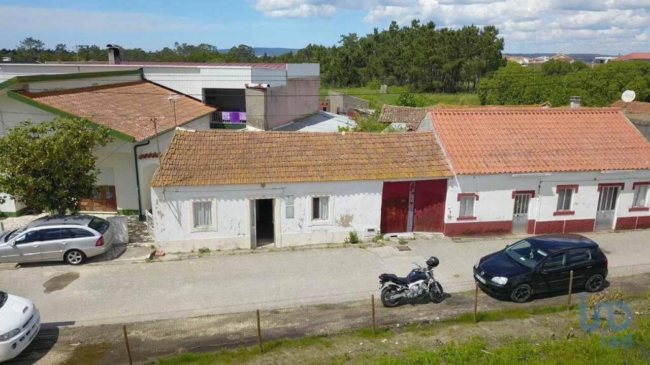 Moradia T2 para Venda em Paião Foto 1