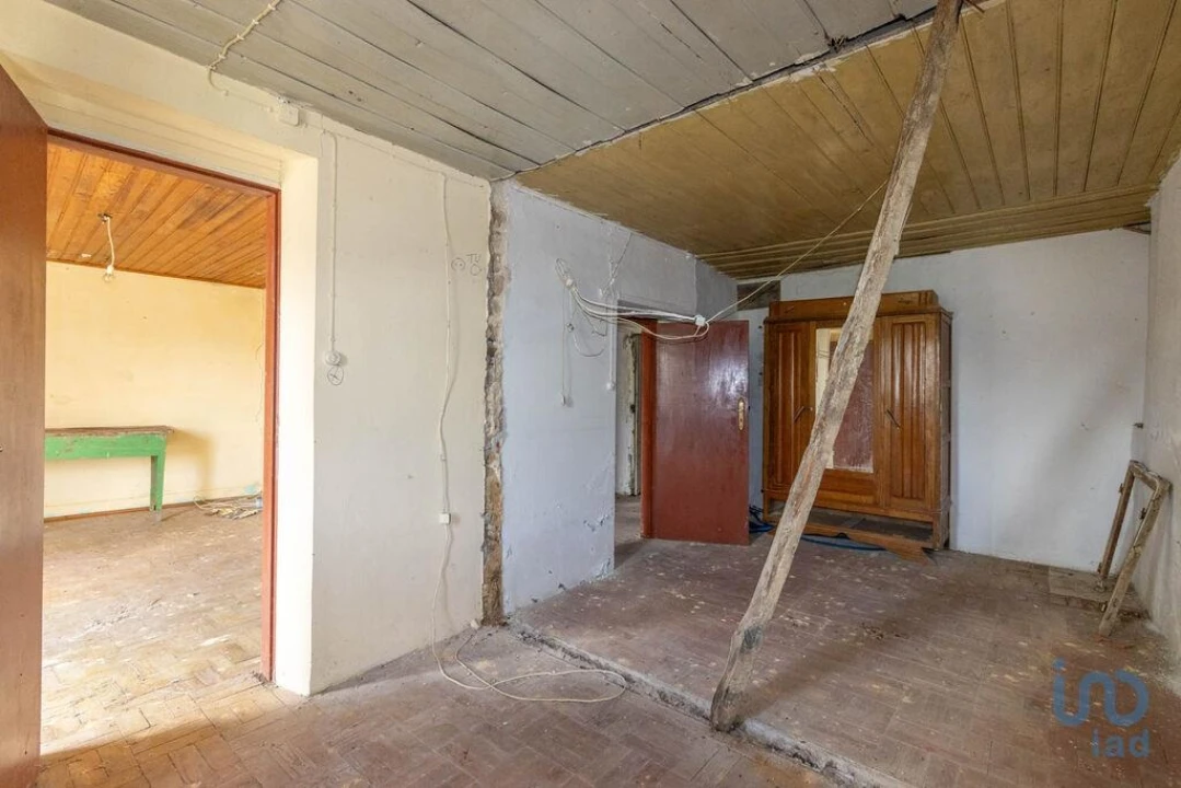 Moradia T2 para Venda em Paião Foto 8