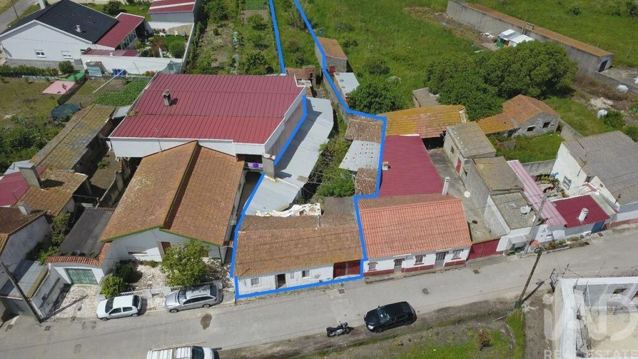 Moradia T2 para Venda em Paião Foto 30