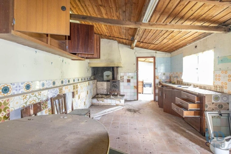 Moradia T2 para Venda em Paião Foto 14