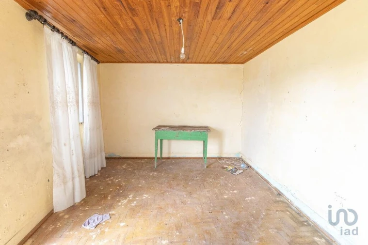 Moradia T2 para Venda em Paião Foto 7