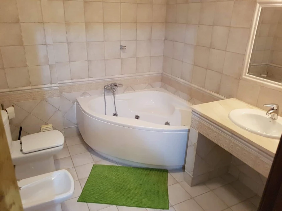 Moradia T4 para Venda em Santo Antonio da Charneca Foto 24