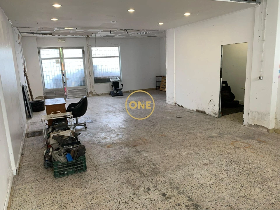 Loja para Venda em Laranjeiro e Feijó Foto 4