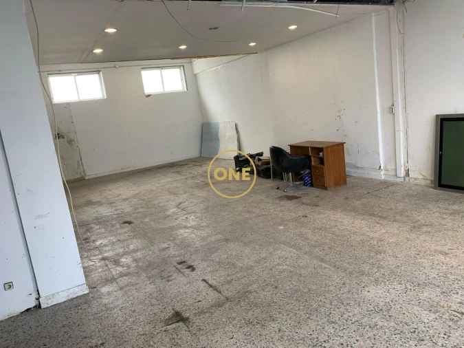 Loja para Venda em Laranjeiro e Feijó Foto 2