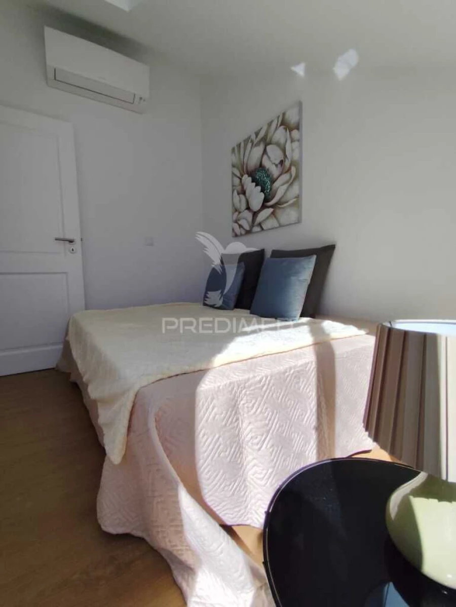 Apartamento T2 para Venda em São Vicente Foto 6