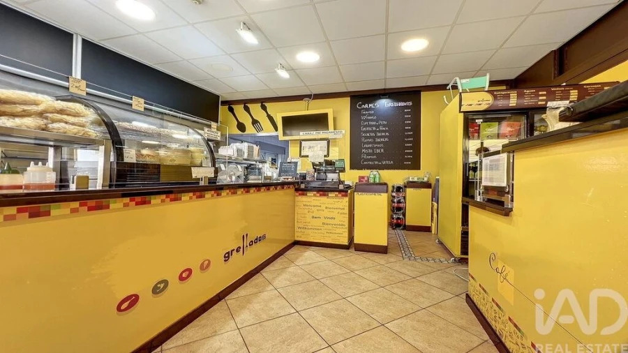 Loja para Venda em Monte Gordo Foto 15