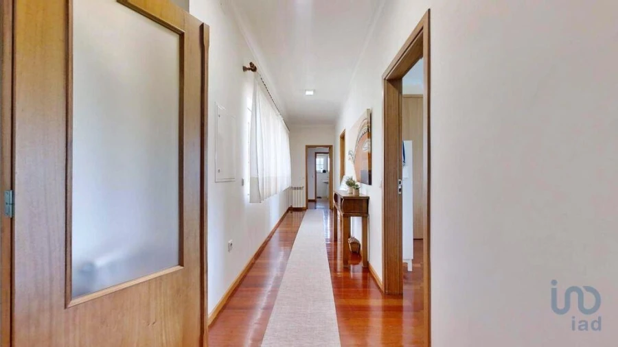 Moradia T6 para Venda em Fonte Arcada e Oliveira Foto 13