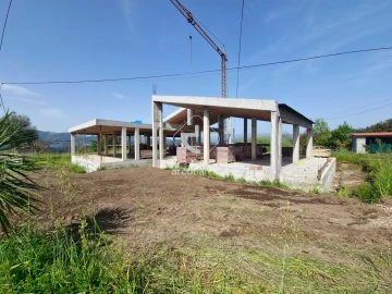 Moradia T3 para Venda em Bravães