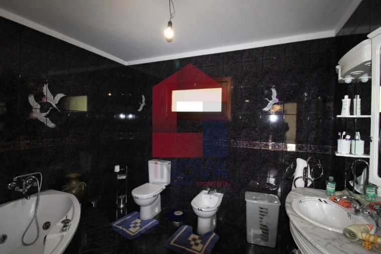 Moradia T4 para Venda em Ribeira do Neiva Foto 30