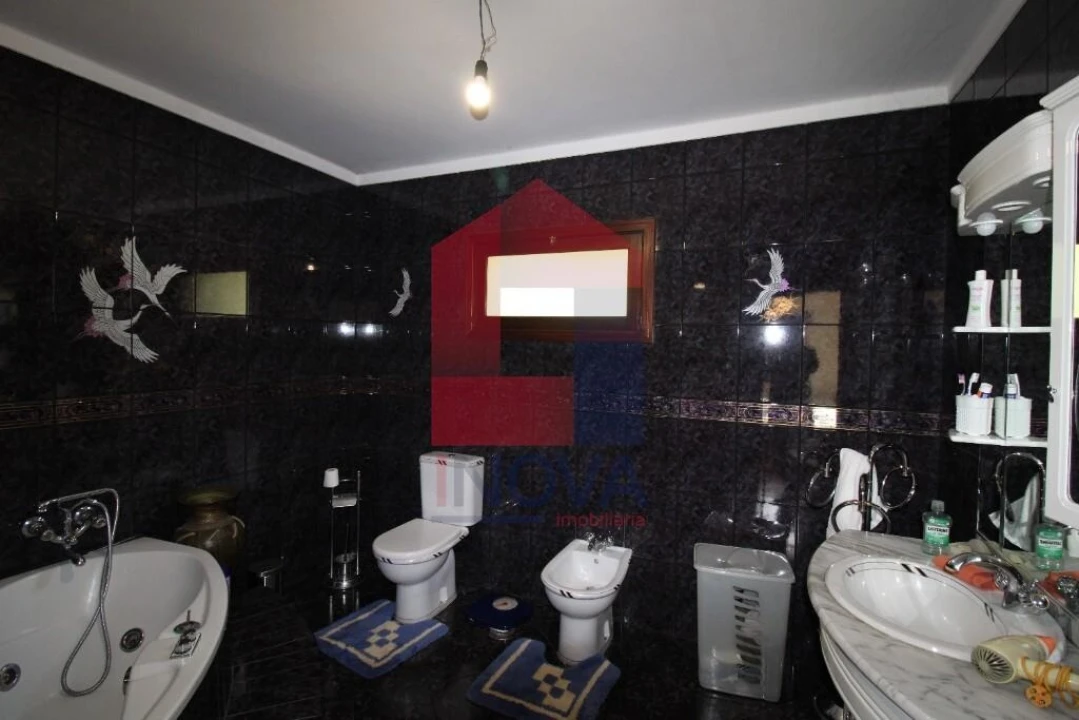 Moradia T4 para Venda em Ribeira do Neiva Foto 30