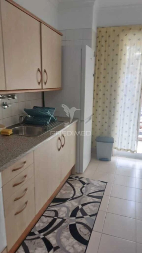 Apartamento T3 para Venda em Estreito de Camara de Lobos