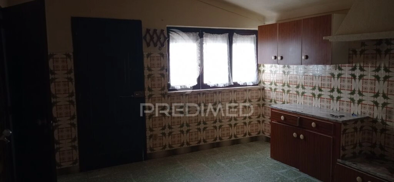 Moradia T2 para Venda em Couço Foto 14