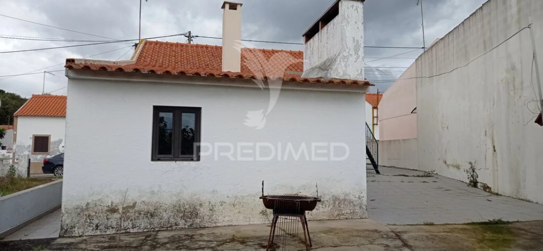 Moradia T2 para Venda em Couço Foto 19