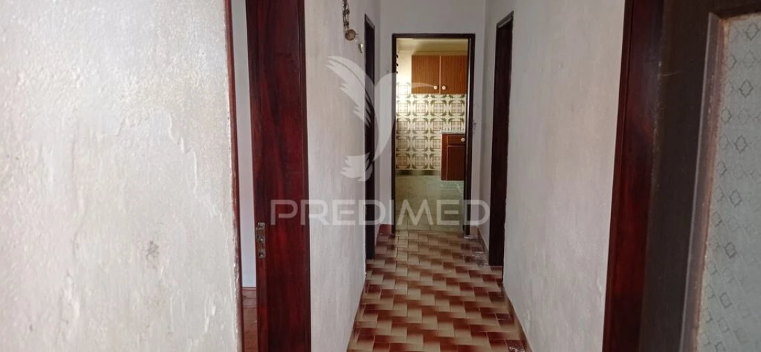 Moradia T2 para Venda em Couço Foto 1