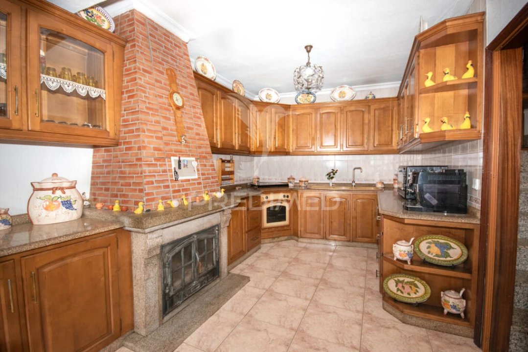 Moradia T3 para Venda em Lajeosa do Mondego Foto 10