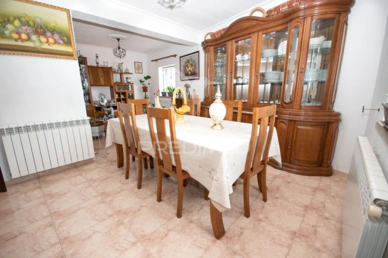 Moradia T3 para Venda em Lajeosa do Mondego Foto 13