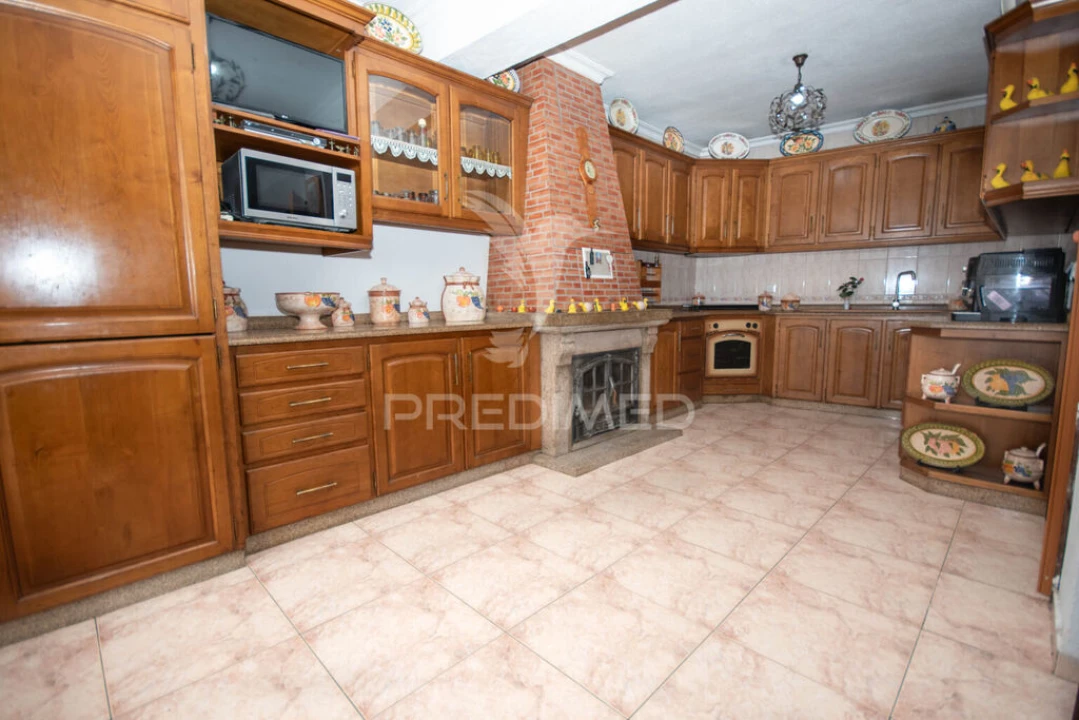 Moradia T3 para Venda em Lajeosa do Mondego Foto 9