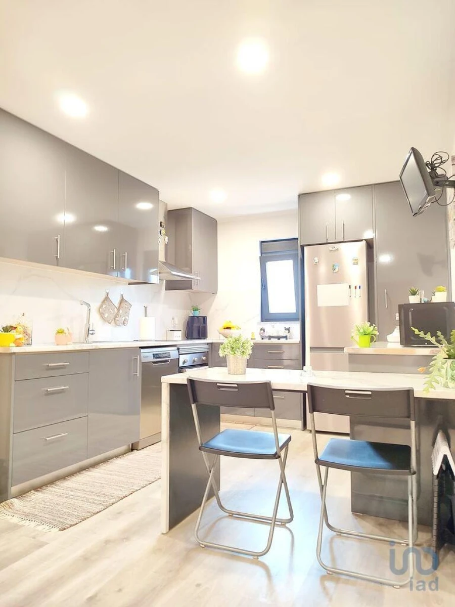 Moradia T4 para Venda em Penalva de Alva e São Sebastião da Feira Foto 5