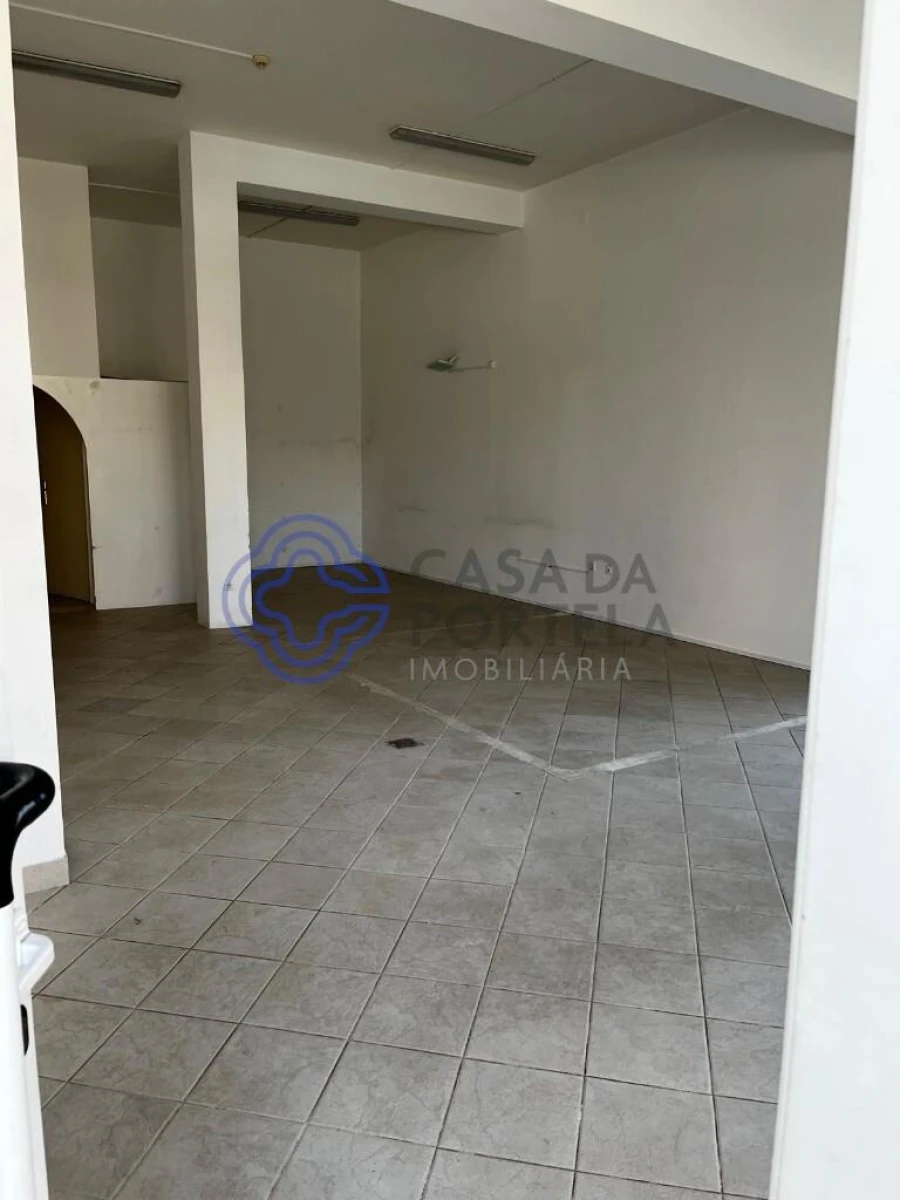 Loja para Venda em Canidelo Foto 9